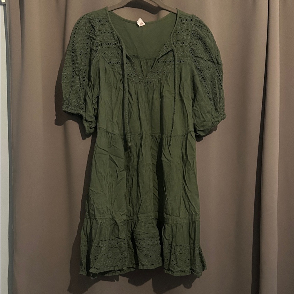 Old Navy Green Mini Dress with Lace Details